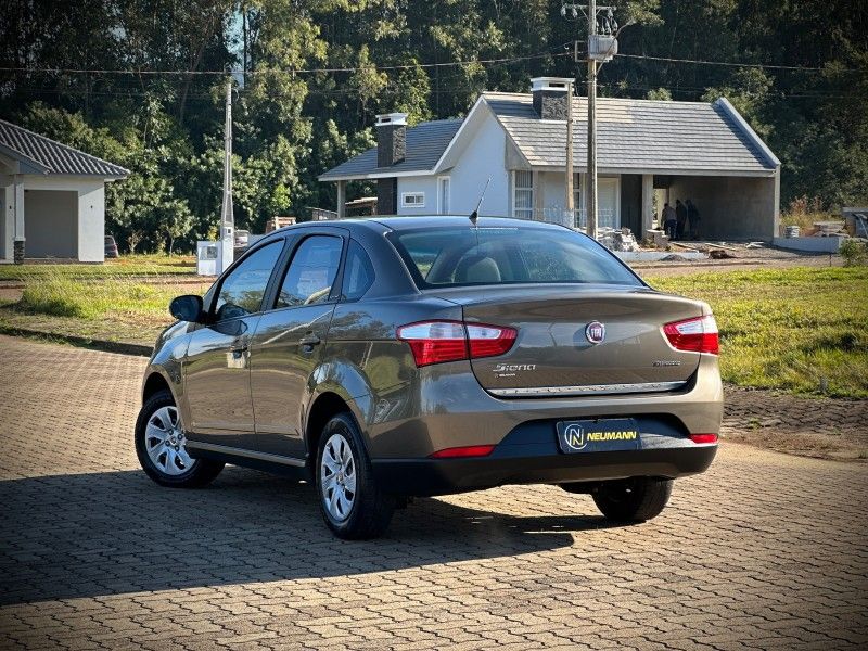 Fiat GRAND SIENA ATTRACTIVE 1.4 2013 NEUMANN VEÍCULOS ARROIO DO MEIO / Carros no Vale