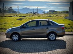 Fiat GRAND SIENA ATTRACTIVE 1.4 2013 NEUMANN VEÍCULOS ARROIO DO MEIO / Carros no Vale