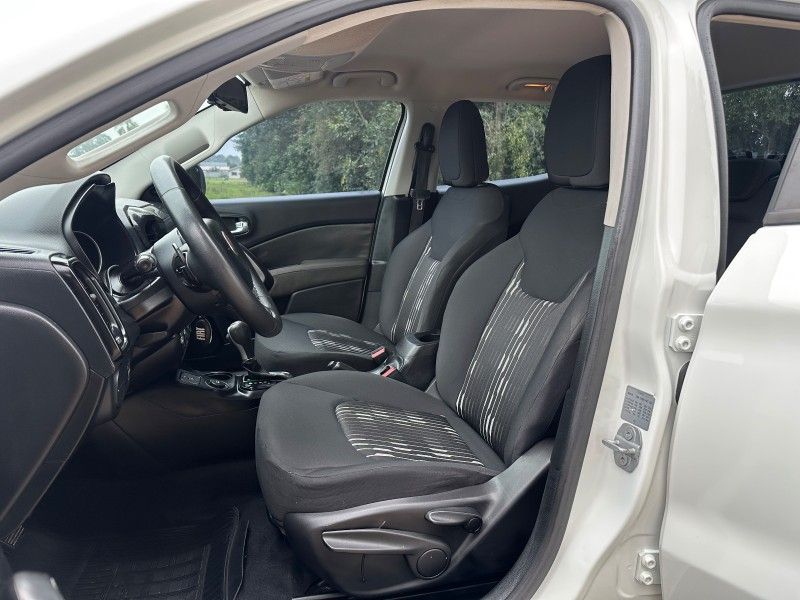Fiat TORO FREEDOM 1.8 2018 NEUMANN VEÍCULOS ARROIO DO MEIO / Carros no Vale Fiat TORO FREEDOM 1.8 2018 NEUMANN VEÍCULOS ARROIO DO MEIO / Carros no Vale