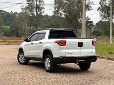 Fiat TORO FREEDOM 1.8 2018 NEUMANN VEÍCULOS ARROIO DO MEIO / Carros no Vale