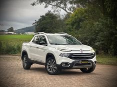 Fiat TORO VOLCANO 2.0 2020 NEUMANN VEÍCULOS ARROIO DO MEIO / Carros no Vale