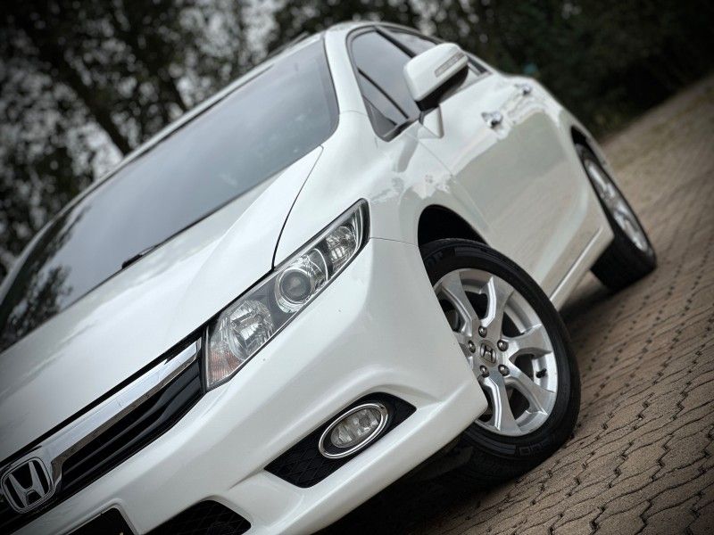 Honda CIVIC SEDAN EXS 2012 NEUMANN VEÍCULOS ARROIO DO MEIO / Carros no Vale Honda CIVIC SEDAN EXS 2012 NEUMANN VEÍCULOS ARROIO DO MEIO / Carros no Vale