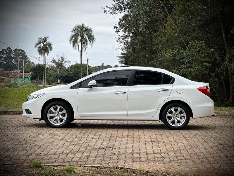 Honda CIVIC SEDAN EXS 2012 NEUMANN VEÍCULOS ARROIO DO MEIO / Carros no Vale Honda CIVIC SEDAN EXS 2012 NEUMANN VEÍCULOS ARROIO DO MEIO / Carros no Vale