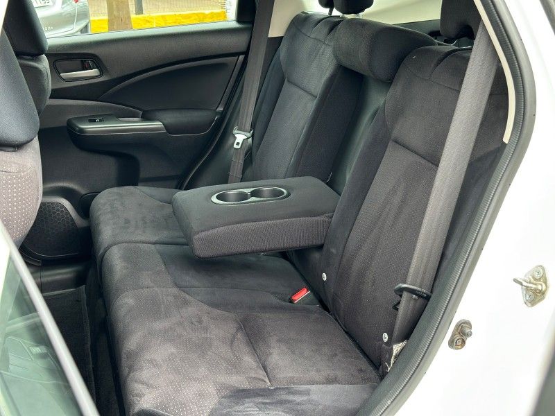 Honda CRV LX 2.0 2014 NEUMANN VEÍCULOS ARROIO DO MEIO / Carros no Vale Honda CRV LX 2.0 2014 NEUMANN VEÍCULOS ARROIO DO MEIO / Carros no Vale