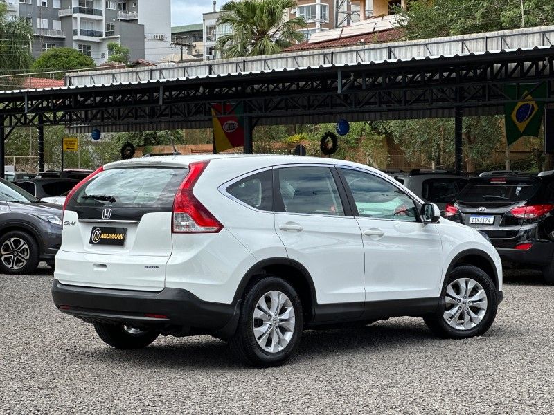 Honda CRV LX 2.0 2014 NEUMANN VEÍCULOS ARROIO DO MEIO / Carros no Vale Honda CRV LX 2.0 2014 NEUMANN VEÍCULOS ARROIO DO MEIO / Carros no Vale