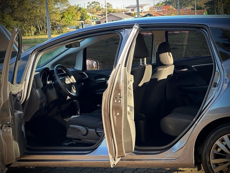 Honda FIT EX 1.5 FLEXTONE CVT 2016 NEUMANN VEÍCULOS ARROIO DO MEIO / Carros no Vale