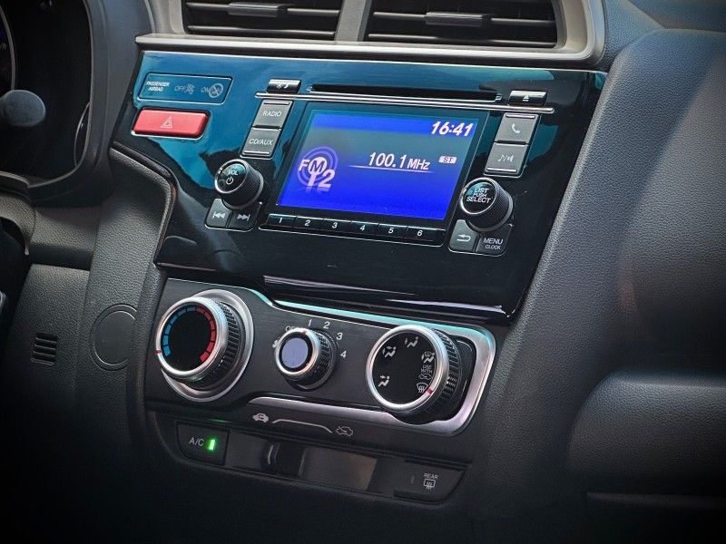 Honda FIT EX 1.5 FLEXTONE CVT 2016 NEUMANN VEÍCULOS ARROIO DO MEIO / Carros no Vale