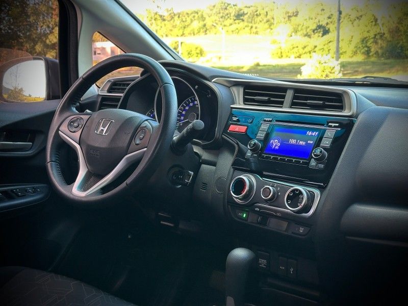 Honda FIT EX 1.5 FLEXTONE CVT 2016 NEUMANN VEÍCULOS ARROIO DO MEIO / Carros no Vale
