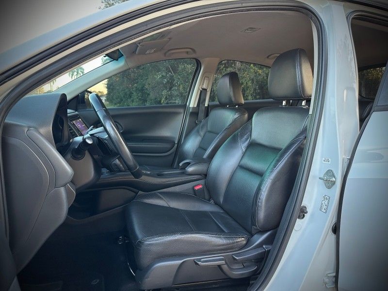 Honda HR-V EXL 1.8 2018 NEUMANN VEÍCULOS ARROIO DO MEIO / Carros no Vale