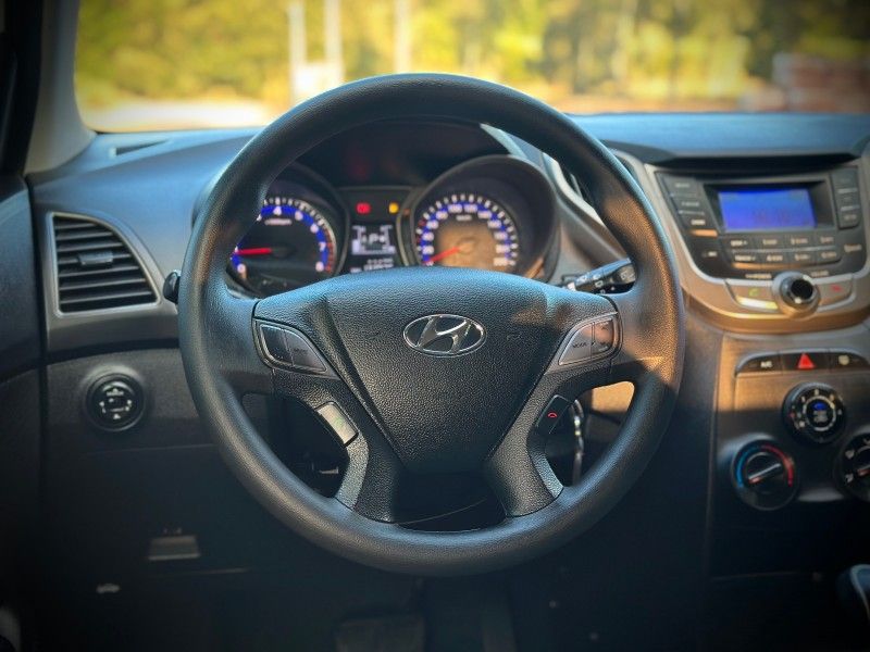 Hyundai HB20 COMFORT 1.6 2015 NEUMANN VEÍCULOS ARROIO DO MEIO / Carros no Vale Hyundai HB20 COMFORT 1.6 2015 NEUMANN VEÍCULOS ARROIO DO MEIO / Carros no Vale