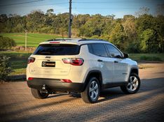 Jeep COMPASS SPORT 2.0 2018 NEUMANN VEÍCULOS ARROIO DO MEIO / Carros no Vale