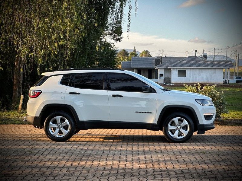 Jeep COMPASS SPORT 2.0 2018 NEUMANN VEÍCULOS ARROIO DO MEIO / Carros no Vale Jeep COMPASS SPORT 2.0 2018 NEUMANN VEÍCULOS ARROIO DO MEIO / Carros no Vale