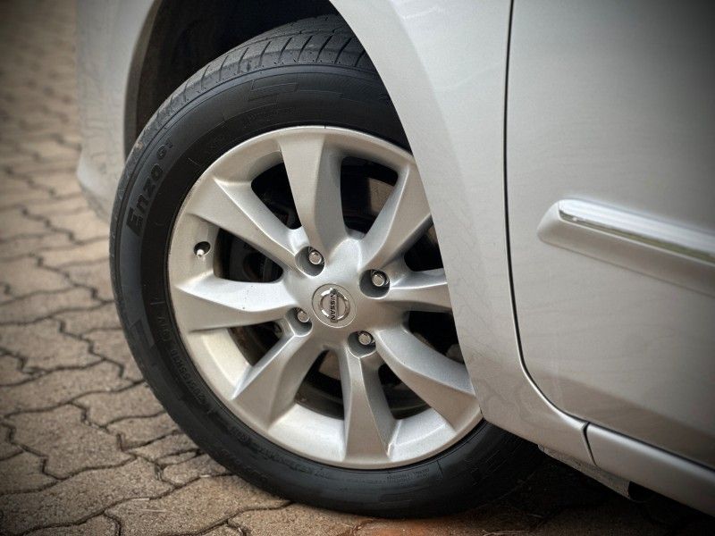 Nissan SENTRA S 2.0 2012 NEUMANN VEÍCULOS ARROIO DO MEIO / Carros no Vale Nissan SENTRA S 2.0 2012 NEUMANN VEÍCULOS ARROIO DO MEIO / Carros no Vale