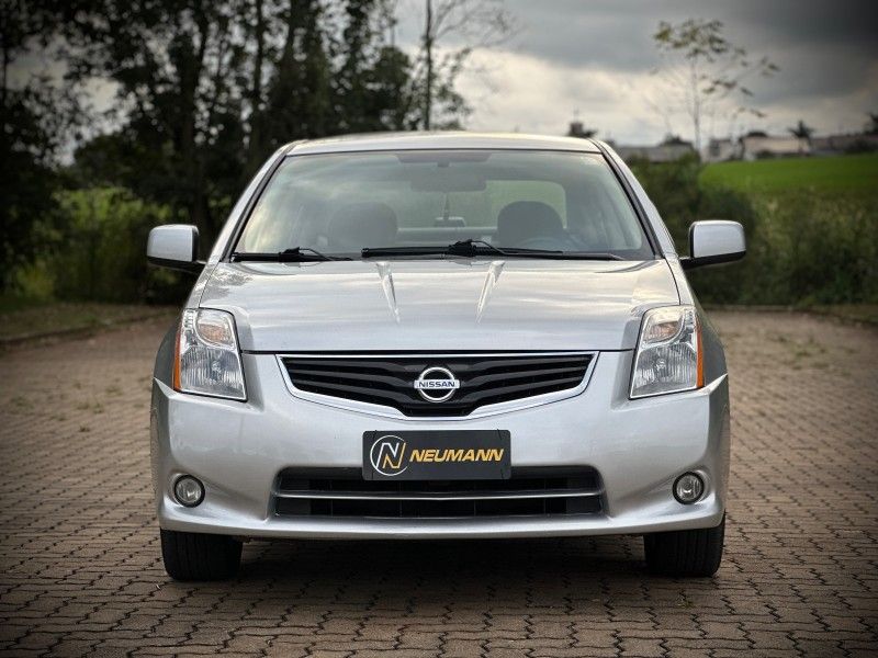 Nissan SENTRA S 2.0 2012 NEUMANN VEÍCULOS ARROIO DO MEIO / Carros no Vale Nissan SENTRA S 2.0 2012 NEUMANN VEÍCULOS ARROIO DO MEIO / Carros no Vale