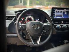 Toyota COROLLA GLI 2.0 2021 NEUMANN VEÍCULOS ARROIO DO MEIO / Carros no Vale