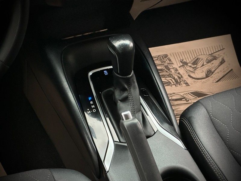 Toyota COROLLA GLI 2.0 2021 NEUMANN VEÍCULOS ARROIO DO MEIO / Carros no Vale