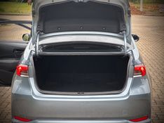 Toyota COROLLA GLI 2.0 2021 NEUMANN VEÍCULOS ARROIO DO MEIO / Carros no Vale