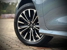 Toyota COROLLA GLI 2.0 2021 NEUMANN VEÍCULOS ARROIO DO MEIO / Carros no Vale