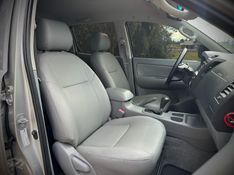 Toyota HILUX CAB.DUPLA SR 2.7 2010 NEUMANN VEÍCULOS ARROIO DO MEIO / Carros no Vale