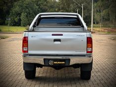 Toyota HILUX CAB.DUPLA SR 2.7 2010 NEUMANN VEÍCULOS ARROIO DO MEIO / Carros no Vale