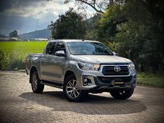 Toyota HILUX CAB.DUPLA SRV 2.8 TB 2020 NEUMANN VEÍCULOS ARROIO DO MEIO / Carros no Vale