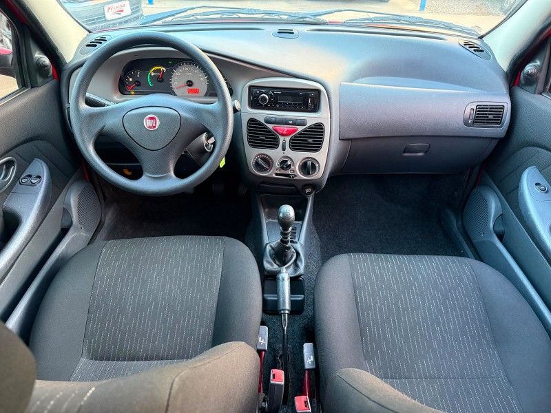 Fiat PALIO ECONOMY 1.0 2013 FERREIRA VEÍCULOS VENÂNCIO AIRES / Carros no Vale