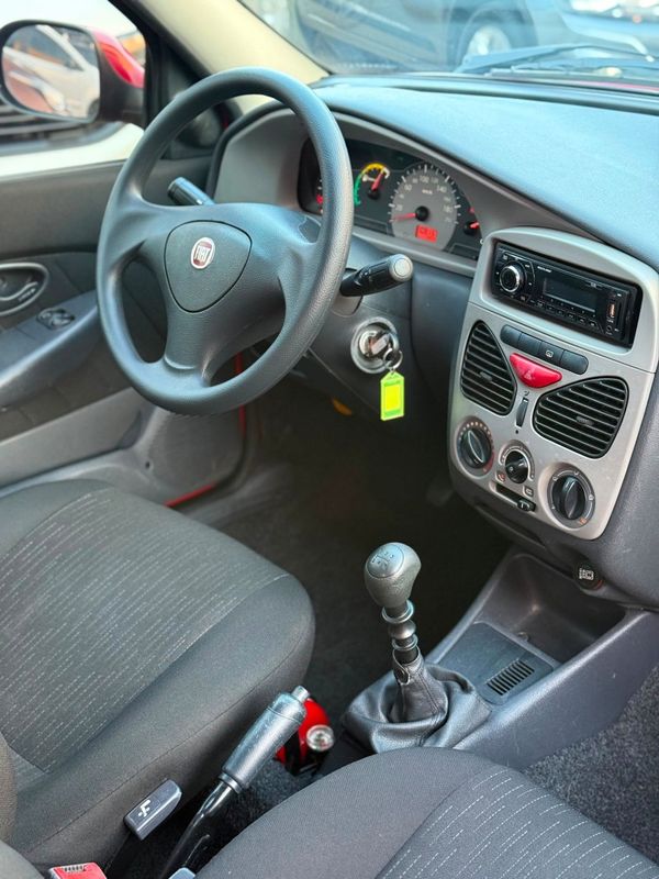 Fiat PALIO ECONOMY 1.0 2013 FERREIRA VEÍCULOS VENÂNCIO AIRES / Carros no Vale