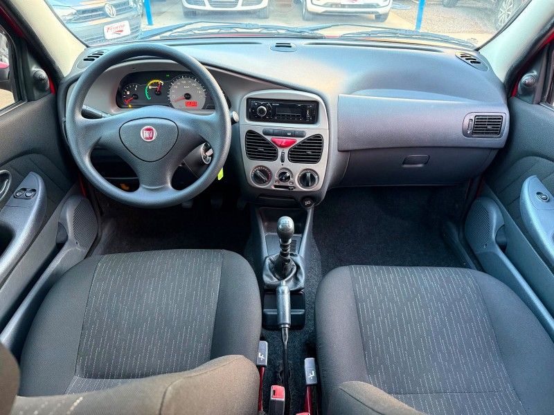 Fiat PALIO ECONOMY 1.0 2013 FERREIRA VEÍCULOS VENÂNCIO AIRES / Carros no Vale