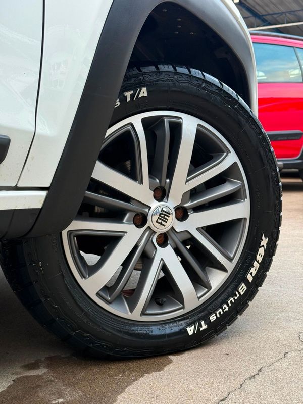 Fiat STRADA VOLCANO 1.3 CD 2024 FERREIRA VEÍCULOS VENÂNCIO AIRES / Carros no Vale