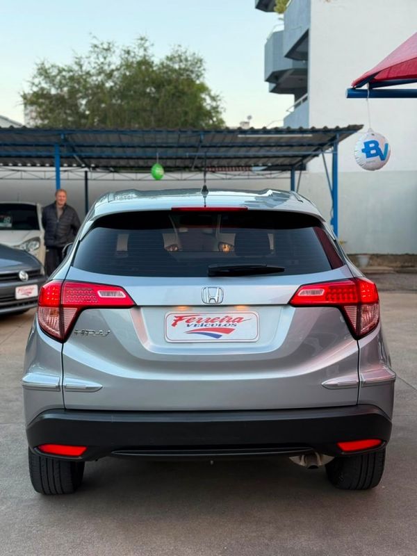 Honda HR-V LX CVT 1.8 2018 FERREIRA VEÍCULOS VENÂNCIO AIRES / Carros no Vale