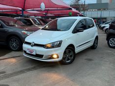Volkswagen FOX RUN 1.6 8V 2017 FERREIRA VEÍCULOS VENÂNCIO AIRES / Carros no Vale