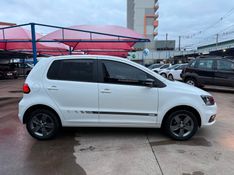 Volkswagen FOX RUN 1.6 8V 2017 FERREIRA VEÍCULOS VENÂNCIO AIRES / Carros no Vale