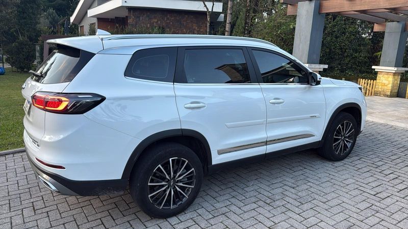 CAOA CHERY TIGGO 8 PRO 1.5 TCI PLUG-IN HYBRID DHT 2023/2024 FÁBIO BERNARDES PORTO ALEGRE / Carros no Vale