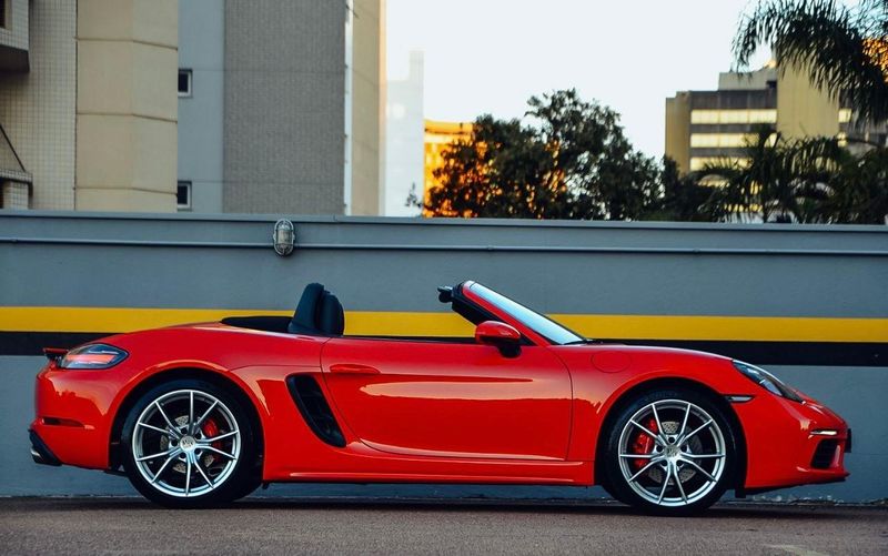 PORSCHE 718 2.5 16V H4 GASOLINA BOXSTER S PDK 2021/2021 FÁBIO BERNARDES PORTO ALEGRE / Carros no Vale PORSCHE 718 2.5 16V H4 GASOLINA BOXSTER S PDK 2021/2021 FÁBIO BERNARDES PORTO ALEGRE / Carros no Vale