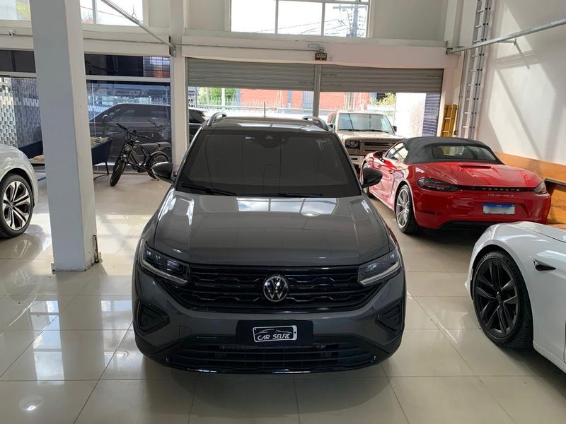 VOLKSWAGEN T-CROSS 1.4 250 TSI TOTAL FLEX HIGHLINE AUTOMÁTICO 2025/2025 FÁBIO BERNARDES PORTO ALEGRE / Carros no Vale VOLKSWAGEN T-CROSS 1.4 250 TSI TOTAL FLEX HIGHLINE AUTOMÁTICO 2025/2025 FÁBIO BERNARDES PORTO ALEGRE / Carros no Vale