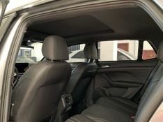 VOLKSWAGEN T-CROSS 1.4 250 TSI TOTAL FLEX HIGHLINE AUTOMÁTICO 2025/2025 FÁBIO BERNARDES PORTO ALEGRE / Carros no Vale