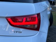 Audi A1 Sportback 1.4 TFSI 5p S-tronic 2013/2014 CONCEPT MOTORS PASSO FUNDO / Carros no Vale