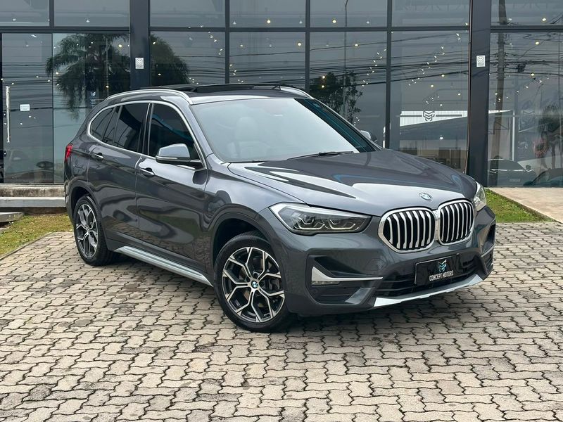 BMW X1 SDRIVE 20i X-Line 2.0 TB Active Flex 2021/2022 CONCEPT MOTORS PASSO FUNDO / Carros no Vale BMW X1 SDRIVE 20i X-Line 2.0 TB Active Flex 2021/2022 CONCEPT MOTORS PASSO FUNDO / Carros no Vale