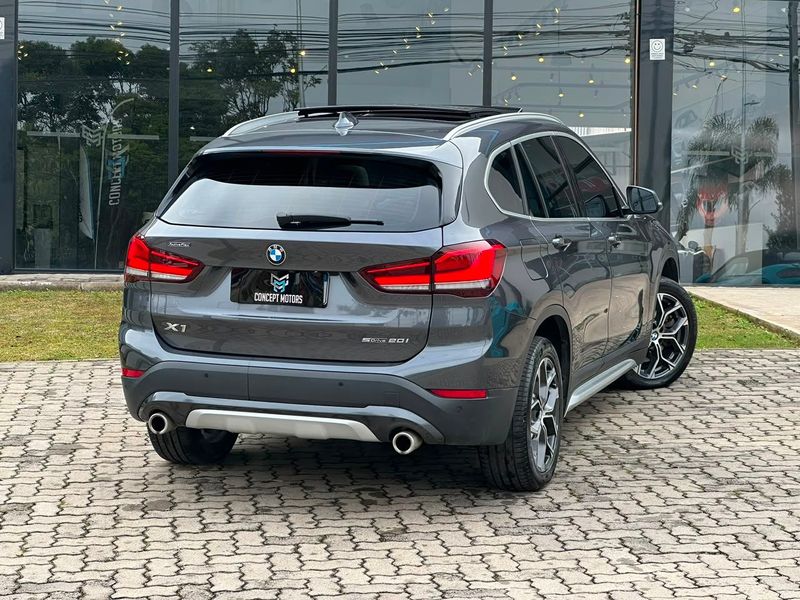 BMW X1 SDRIVE 20i X-Line 2.0 TB Active Flex 2021/2022 CONCEPT MOTORS PASSO FUNDO / Carros no Vale BMW X1 SDRIVE 20i X-Line 2.0 TB Active Flex 2021/2022 CONCEPT MOTORS PASSO FUNDO / Carros no Vale