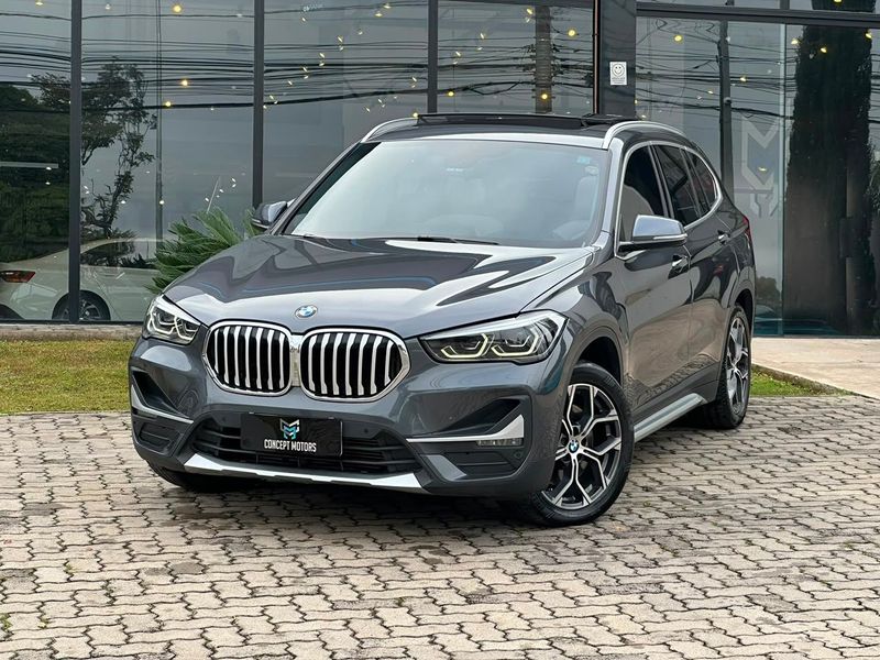 BMW X1 SDRIVE 20i X-Line 2.0 TB Active Flex 2021/2022 CONCEPT MOTORS PASSO FUNDO / Carros no Vale BMW X1 SDRIVE 20i X-Line 2.0 TB Active Flex 2021/2022 CONCEPT MOTORS PASSO FUNDO / Carros no Vale