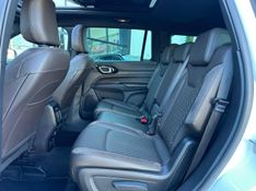 Jeep Commander Overland T270 1.3 TB Flex Aut. 2022/2023 CONCEPT MOTORS PASSO FUNDO / Carros no Vale