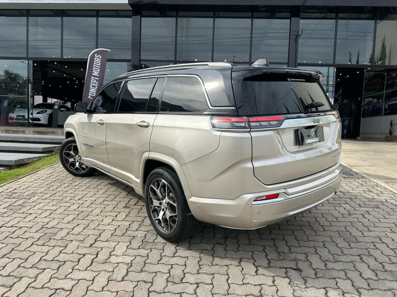 Jeep Commander Overland T270 1.3 TB Flex Aut. 2021/2022 CONCEPT MOTORS PASSO FUNDO / Carros no Vale Jeep Commander Overland T270 1.3 TB Flex Aut. 2021/2022 CONCEPT MOTORS PASSO FUNDO / Carros no Vale