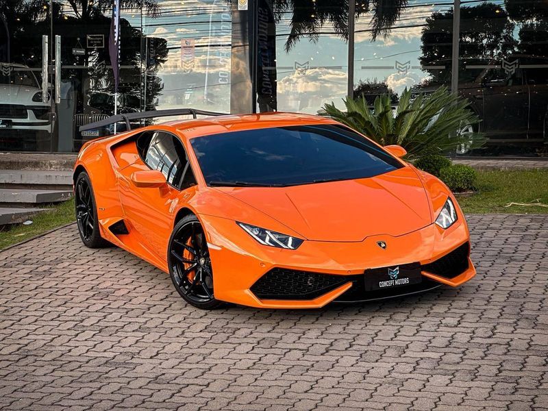 Lamborghini Huracan Coupe LP 610-4 2017/2017 CONCEPT MOTORS PASSO FUNDO / Carros no Vale Lamborghini Huracan Coupe LP 610-4 2017/2017 CONCEPT MOTORS PASSO FUNDO / Carros no Vale