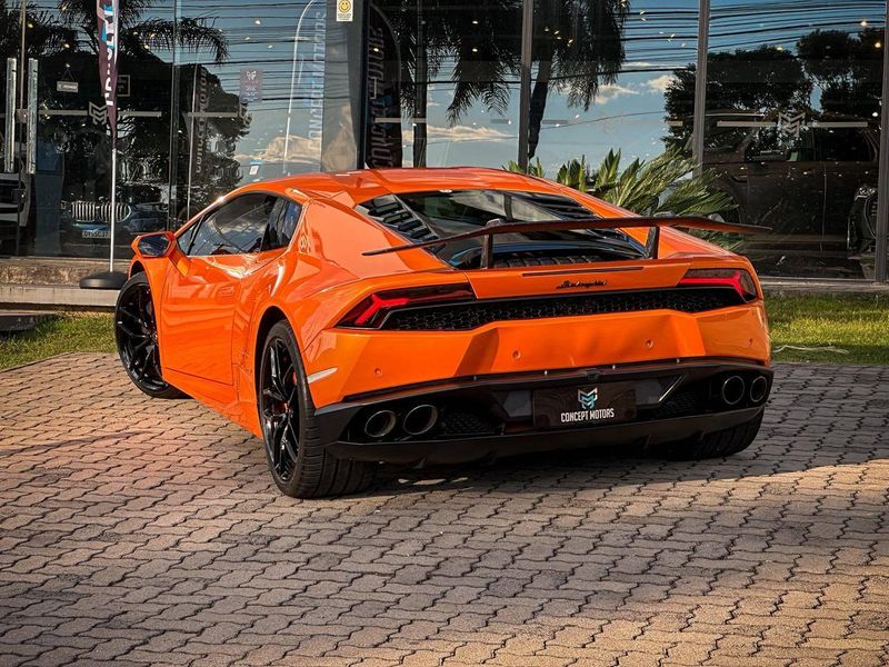 Lamborghini Huracan Coupe LP 610-4 2017/2017 CONCEPT MOTORS PASSO FUNDO / Carros no Vale Lamborghini Huracan Coupe LP 610-4 2017/2017 CONCEPT MOTORS PASSO FUNDO / Carros no Vale