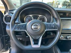 Nissan Kicks Sense 1.6 16V Flex Aut. 2023/2024 CONCEPT MOTORS PASSO FUNDO / Carros no Vale
