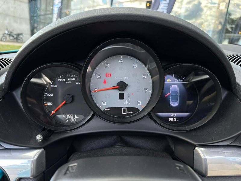 Porsche 718 Boxster S 2.5 350cv 2016/2017 CONCEPT MOTORS PASSO FUNDO / Carros no Vale Porsche 718 Boxster S 2.5 350cv 2016/2017 CONCEPT MOTORS PASSO FUNDO / Carros no Vale