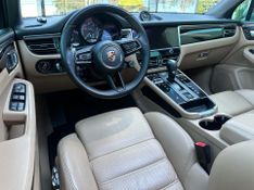 Porsche Macan 2.0 Turbo 2022/2023 CONCEPT MOTORS PASSO FUNDO / Carros no Vale