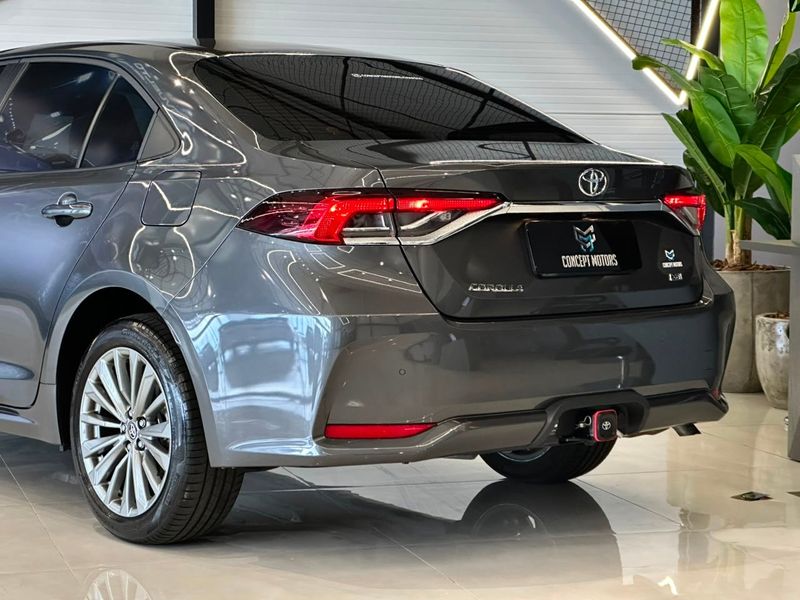 Toyota Corolla XEi 2.0 Flex 16V Aut. 2024/2024 CONCEPT MOTORS PASSO FUNDO / Carros no Vale