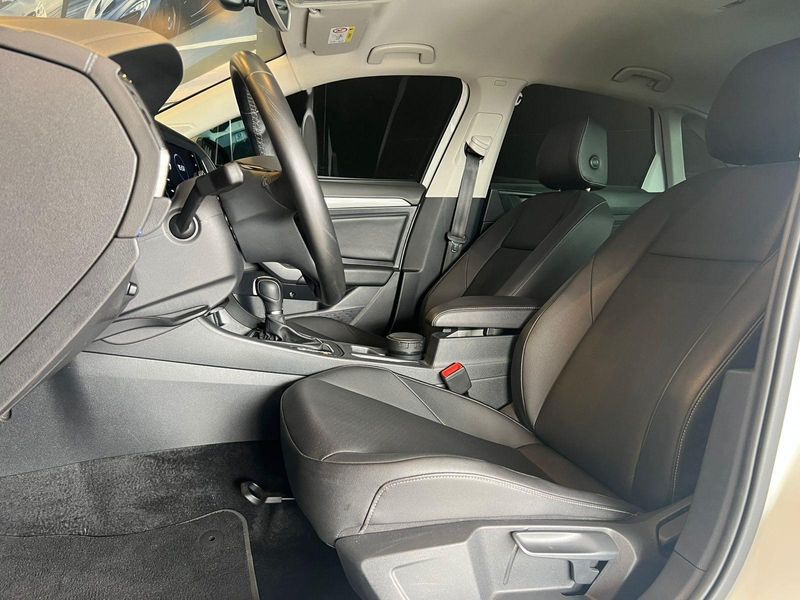 Volkswagen Jetta Comfort 250 TSI 1.4 Flex 16v Aut. 2019/2019 CONCEPT MOTORS PASSO FUNDO / Carros no Vale Volkswagen Jetta Comfort 250 TSI 1.4 Flex 16v Aut. 2019/2019 CONCEPT MOTORS PASSO FUNDO / Carros no Vale