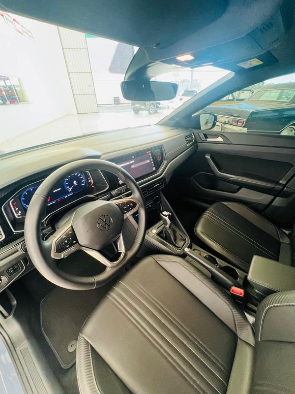 Volkswagen Nivus Highline 1.0 200 TSI Flex Aut. 2025/2025 CONCEPT MOTORS PASSO FUNDO / Carros no Vale